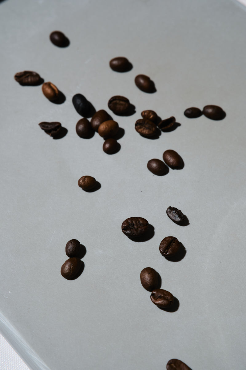 Gri Mermer Doku Siyah Kulplu Sunum Tepsisi