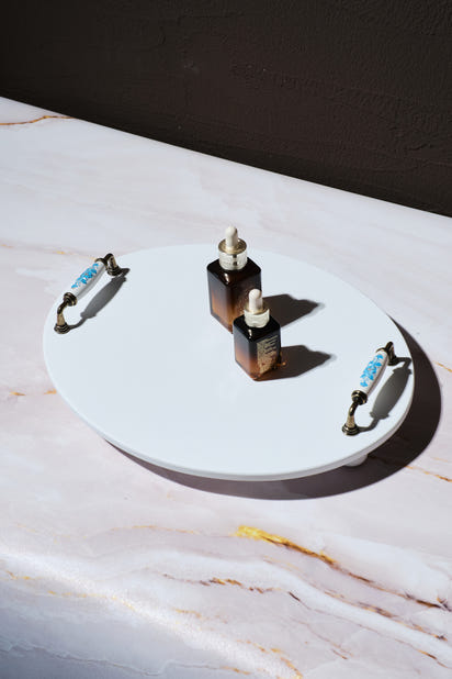 Oval Kesim Desenli Kulplu Sunum Tepsisi